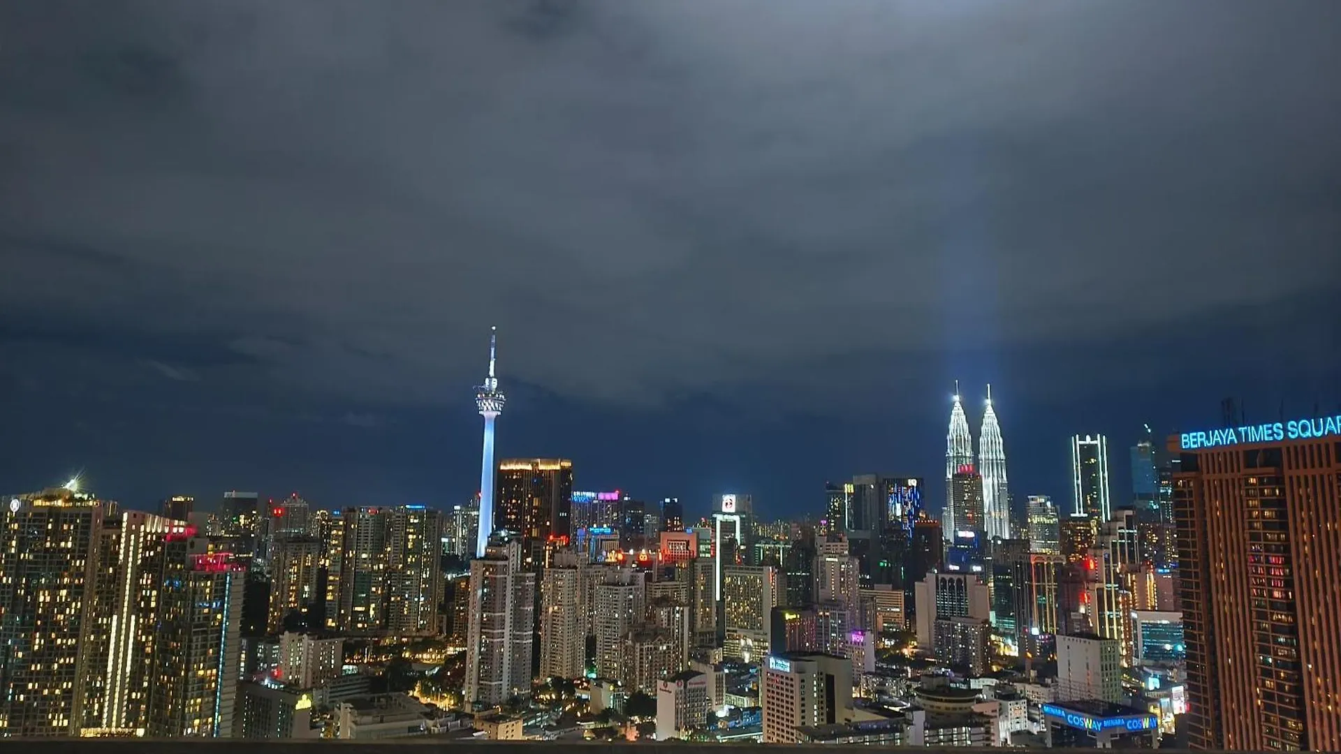 Lucentia Suites Klcc By Luxury Kuala Lumpur