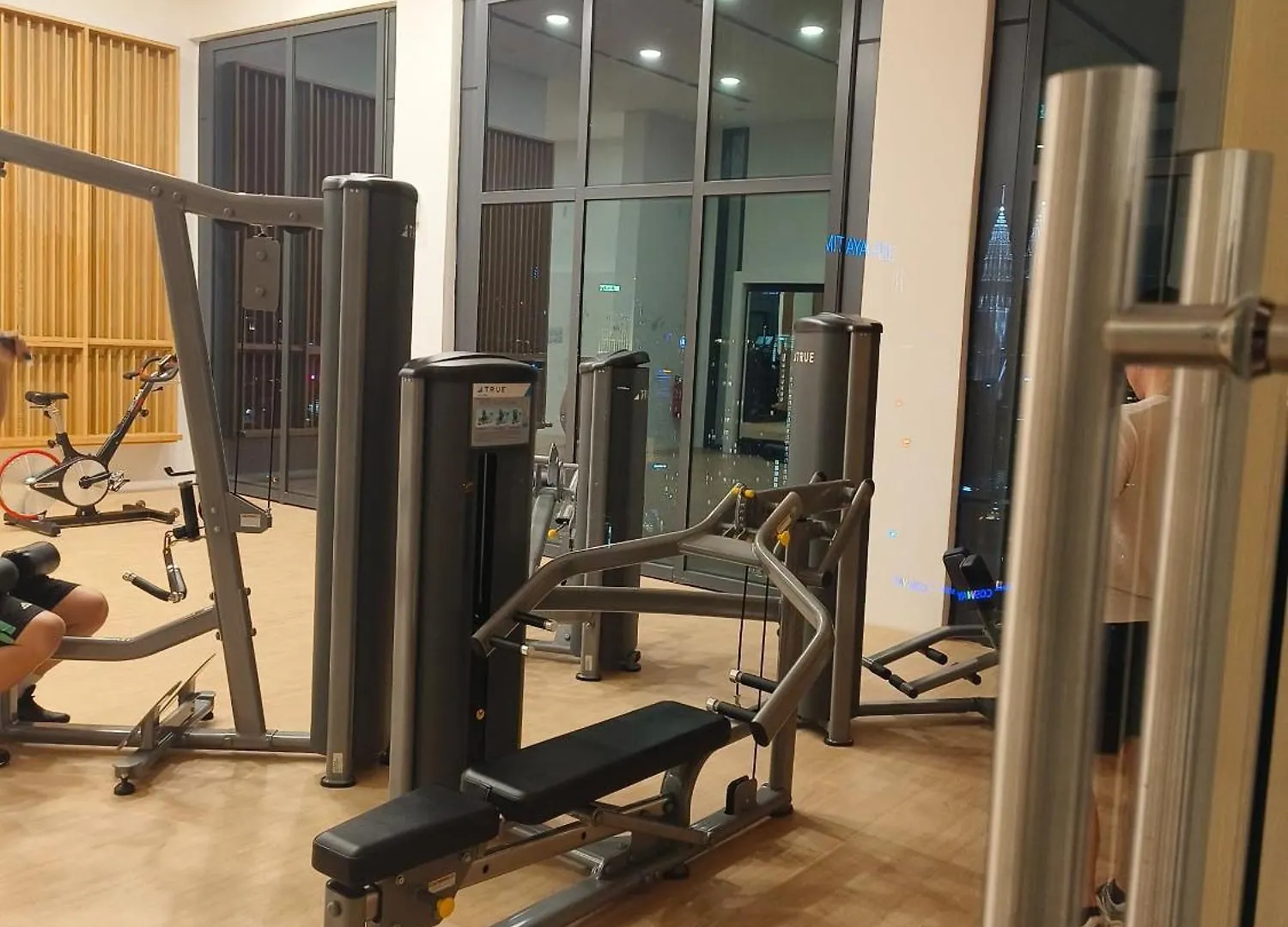 Lucentia Suites Klcc By Luxury Kuala Lumpur