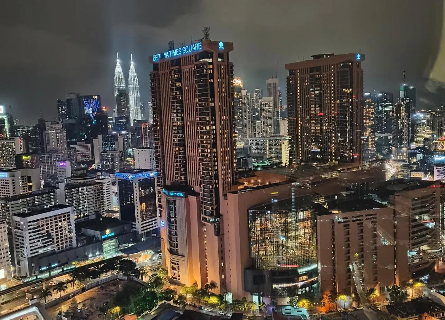 Apartment Lucentia Suites Klcc By Luxury Kuala Lumpur