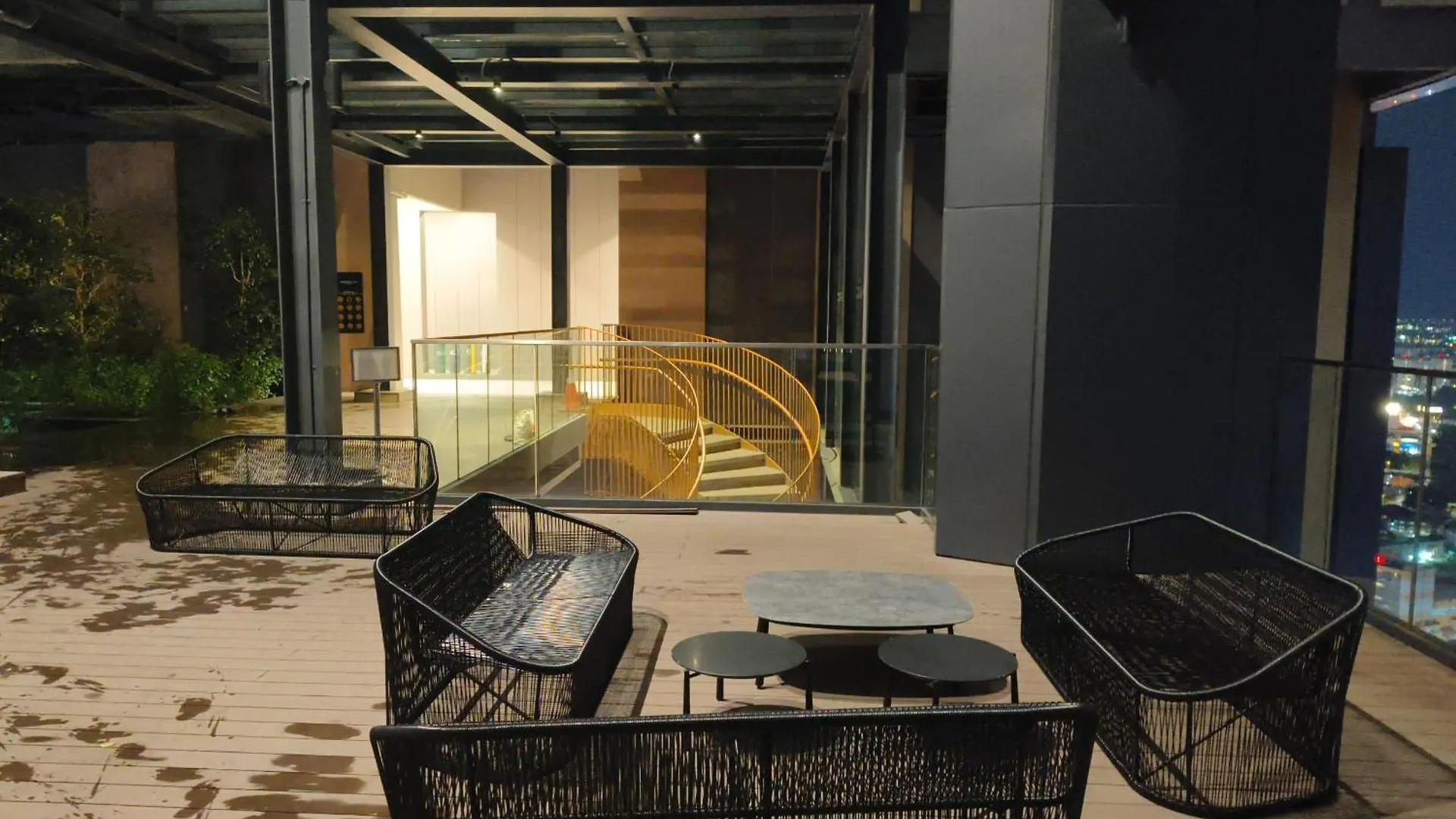Lucentia Suites Klcc By Luxury Kuala Lumpur Malaysia