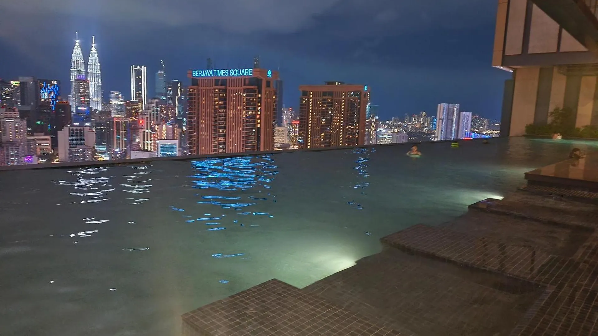 Lucentia Suites Klcc By Luxury Kuala Lumpur
