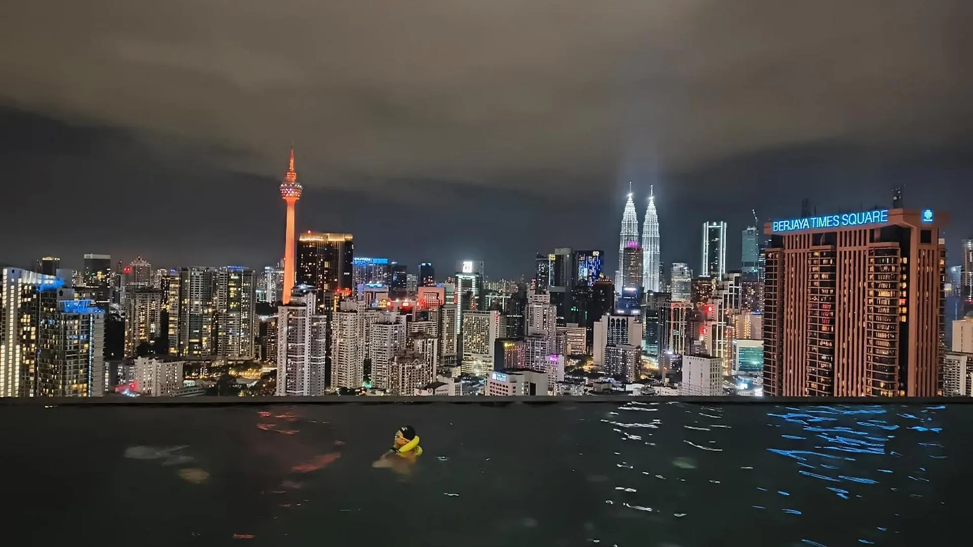 Lucentia Suites Klcc By Luxury Куала-Лумпур